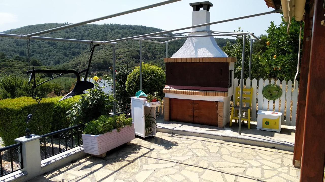 Country House In Speri Palaiokastro Palaiokastron  Extérieur photo